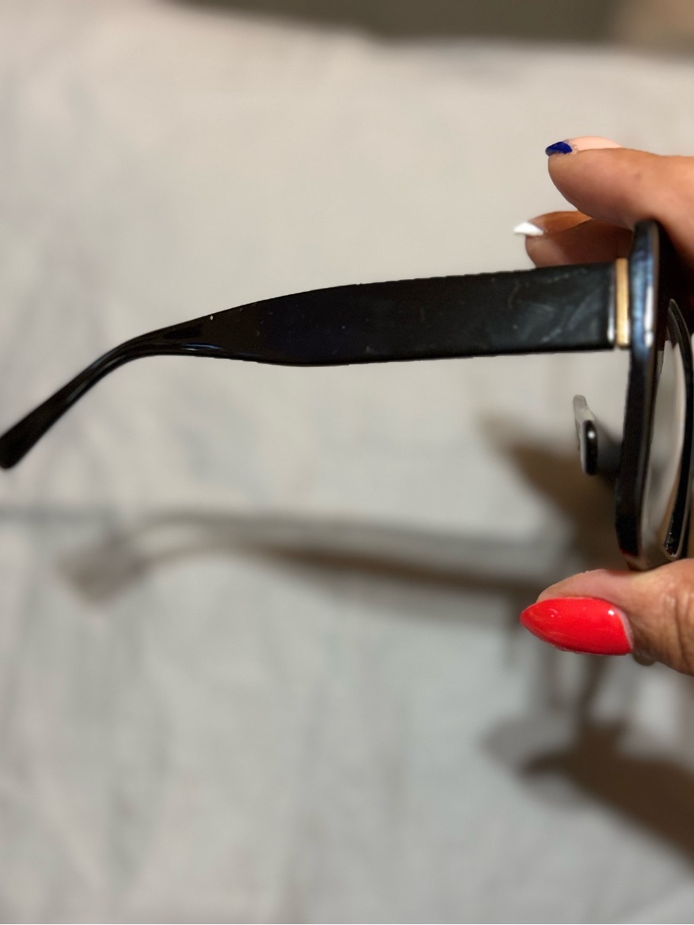Classic Oversized Square Women's Glasses in Black - Picture 2 of 4